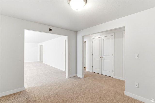 2064 W ORCHARD HARVEST DR, Kaysville, UT 84037