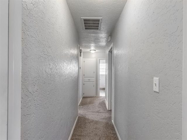 2204 Bellaire Drive, Moore, OK 73160