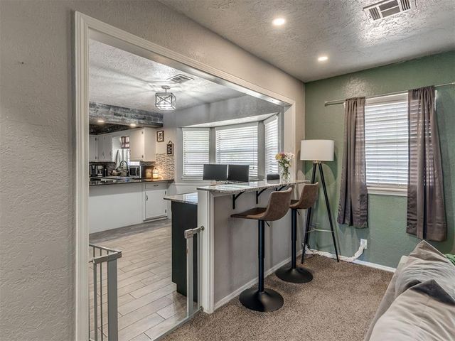 2204 Bellaire Drive, Moore, OK 73160