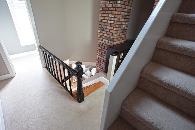 281 Old County Lane, Readsboro, VT 05350