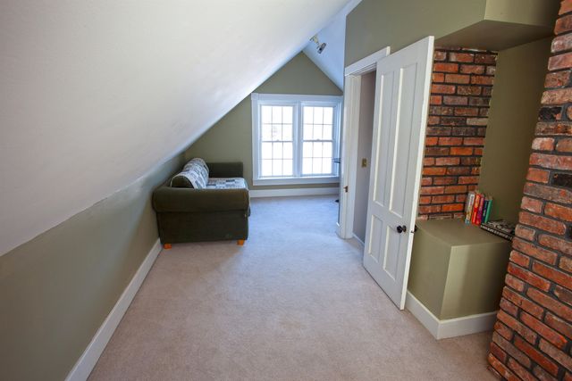 281 Old County Lane, Readsboro, VT 05350