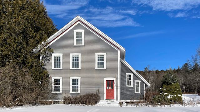 281 Old County Lane, Readsboro, VT 05350