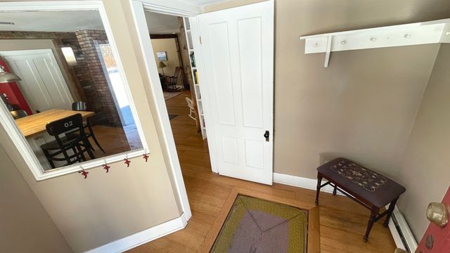 281 Old County Lane, Readsboro, VT 05350