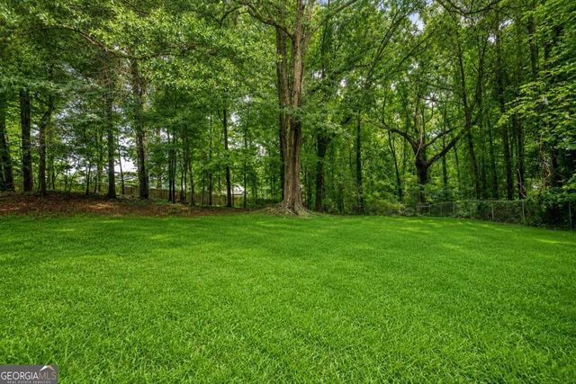 118 Black Oak Court, Stockbridge, GA 30281