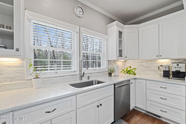 6628 Stag Park Road, Burgaw, NC 28425