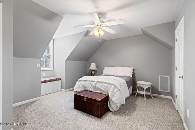 6628 Stag Park Road, Burgaw, NC 28425