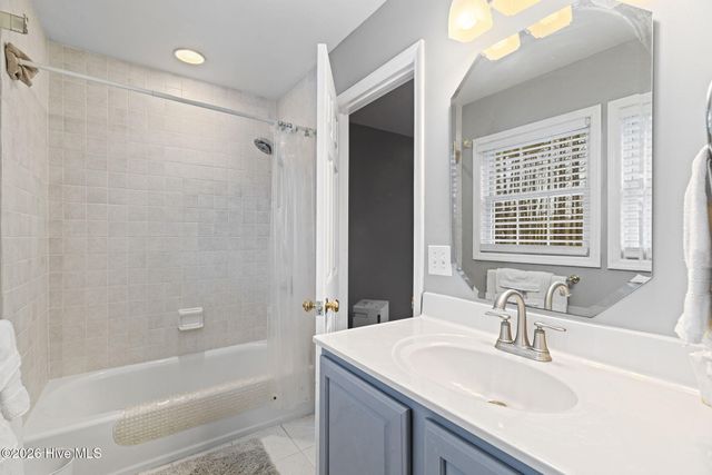 6628 Stag Park Road, Burgaw, NC 28425