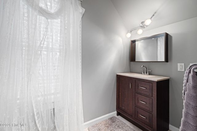 6628 Stag Park Road, Burgaw, NC 28425