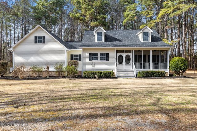 6628 Stag Park Road, Burgaw, NC 28425