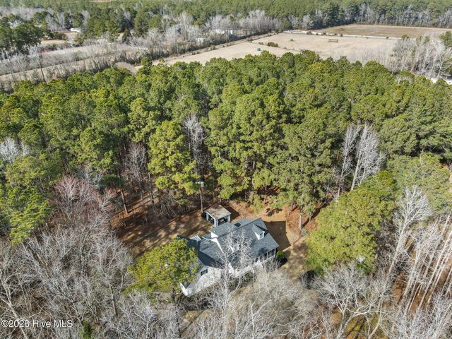 6628 Stag Park Road, Burgaw, NC 28425