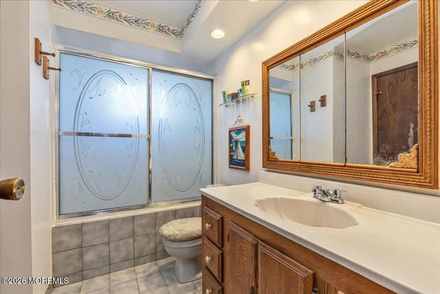 3 Chapman Terrace, Middletown, NJ 07748