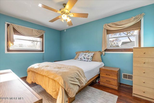 3 Chapman Terrace, Middletown, NJ 07748