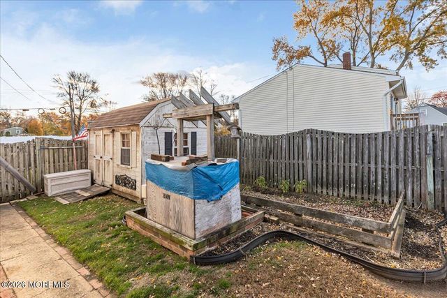 3 Chapman Terrace, Middletown, NJ 07748