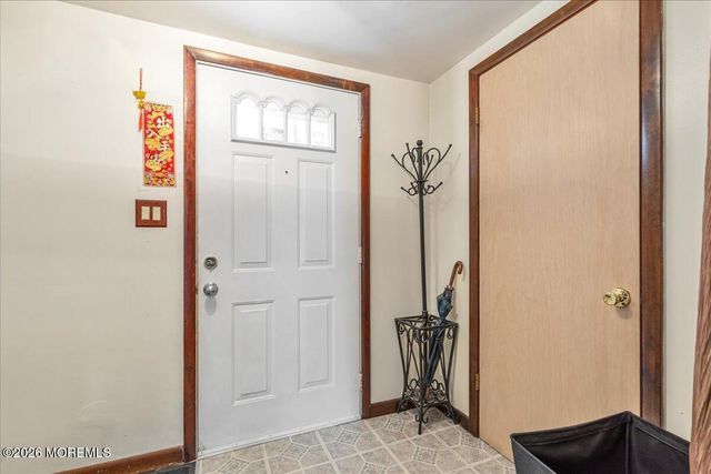 3 Chapman Terrace, Middletown, NJ 07748