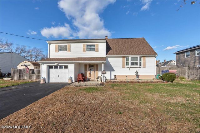 3 Chapman Terrace, Middletown, NJ 07748