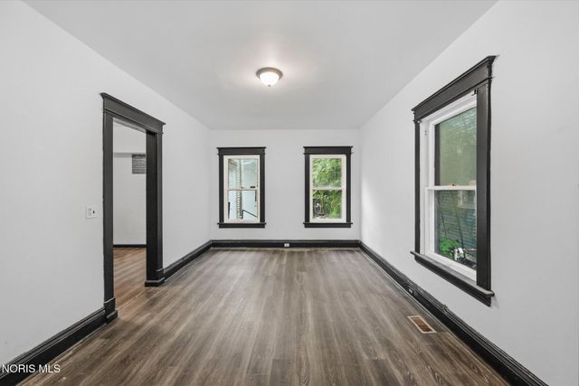 536 Acklin Avenue, Toledo, OH 43620