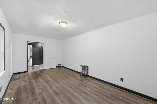 536 Acklin Avenue, Toledo, OH 43620