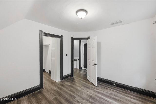 536 Acklin Avenue, Toledo, OH 43620
