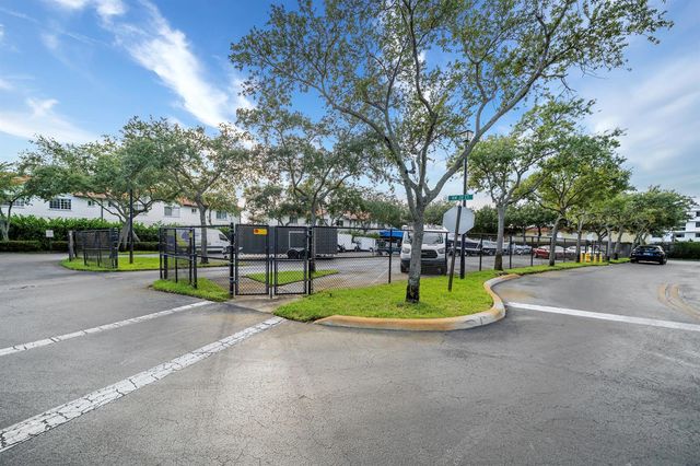 3317 NW 29TH Court, Lauderdale Lakes, FL 33311