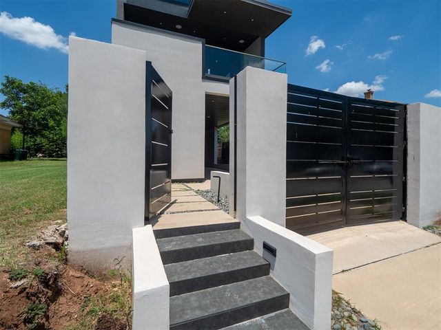 619 NE 5th Street, Oklahoma City, OK 73104