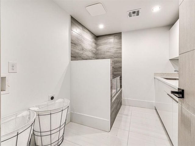 619 NE 5th Street, Oklahoma City, OK 73104