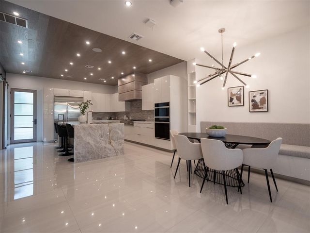 619 NE 5th Street, Oklahoma City, OK 73104