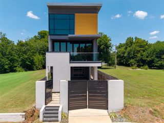 619 NE 5th Street, Oklahoma City, OK 73104