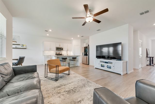 2133 Fimbry Drive, Royse City, TX 75189