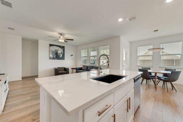 2133 Fimbry Drive, Royse City, TX 75189