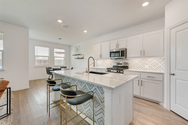 2133 Fimbry Drive, Royse City, TX 75189