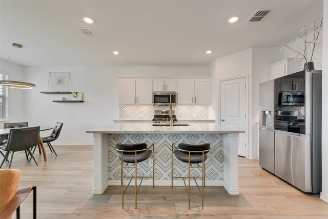 2133 Fimbry Drive, Royse City, TX 75189