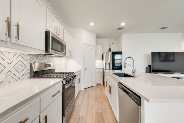 2133 Fimbry Drive, Royse City, TX 75189