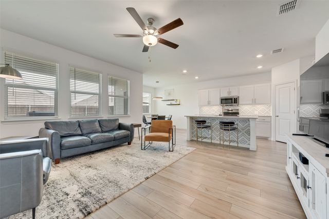 2133 Fimbry Drive, Royse City, TX 75189