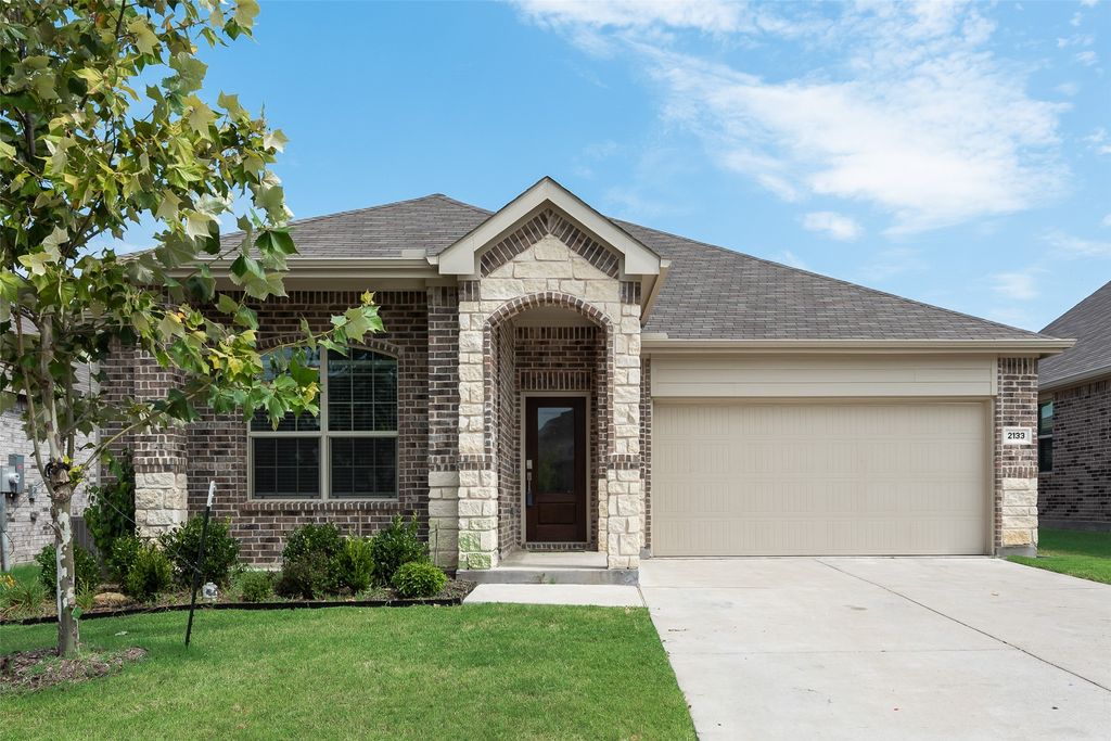 2133 Fimbry Drive, Royse City, TX 75189