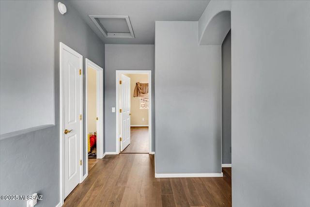 10054 E Cedar Hill Drive, Tucson, AZ 85748