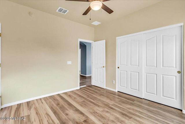 10054 E Cedar Hill Drive, Tucson, AZ 85748