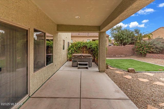 10054 E Cedar Hill Drive, Tucson, AZ 85748