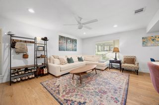 3402 Dolphin DR A, Austin, TX 78704