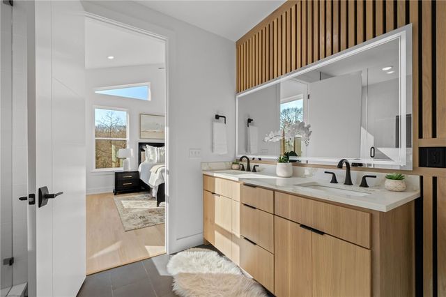 21 Dunvegan Lane, Bella Vista, AR 72715