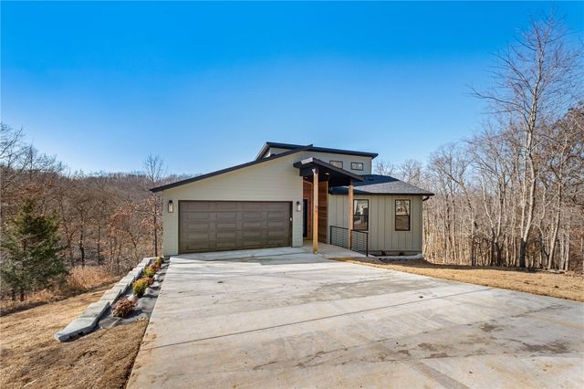 21 Dunvegan Lane, Bella Vista, AR 72715