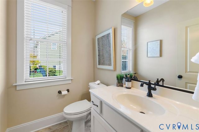 16401 Shefford Dr, Midlothian, VA 23112