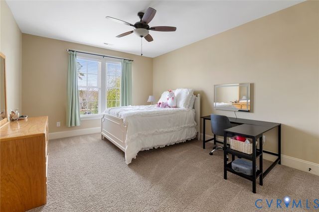 16401 Shefford Dr, Midlothian, VA 23112