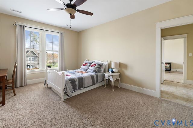 16401 Shefford Dr, Midlothian, VA 23112
