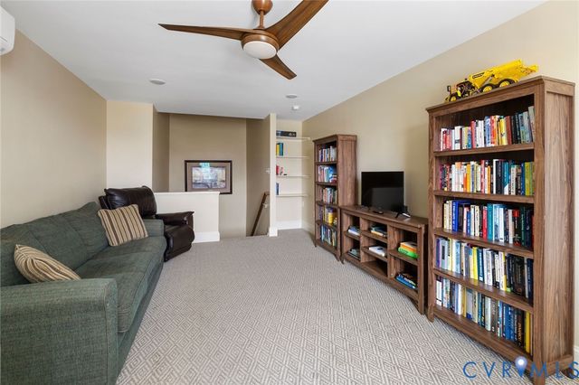 16401 Shefford Dr, Midlothian, VA 23112