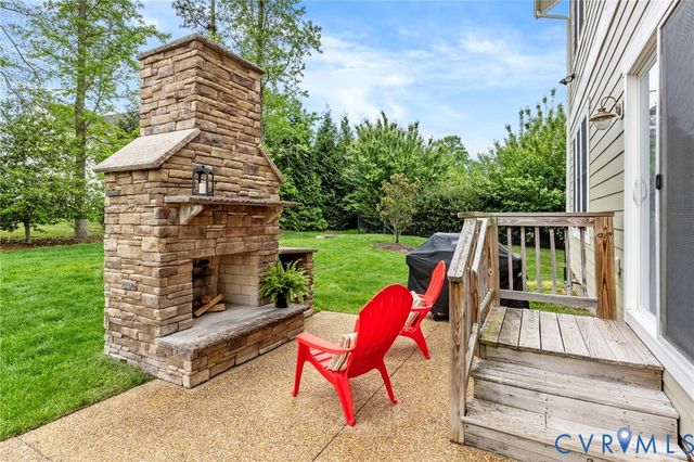16401 Shefford Dr, Midlothian, VA 23112