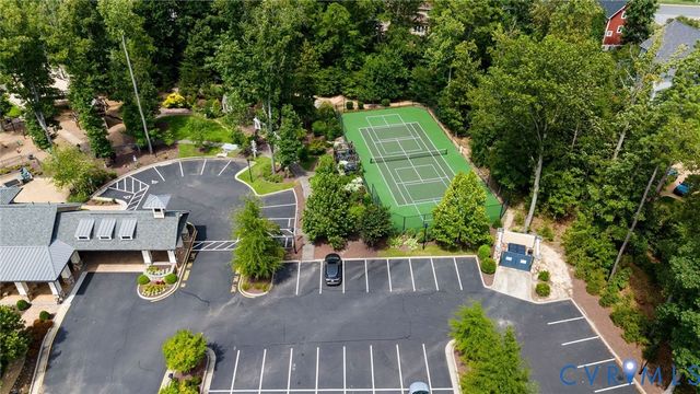 16401 Shefford Dr, Midlothian, VA 23112