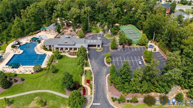16401 Shefford Dr, Midlothian, VA 23112