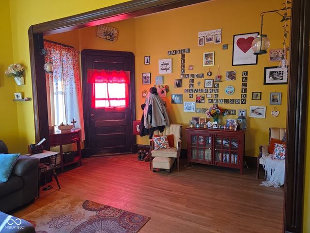 122 W 5th Street, Rushville, IN 46173