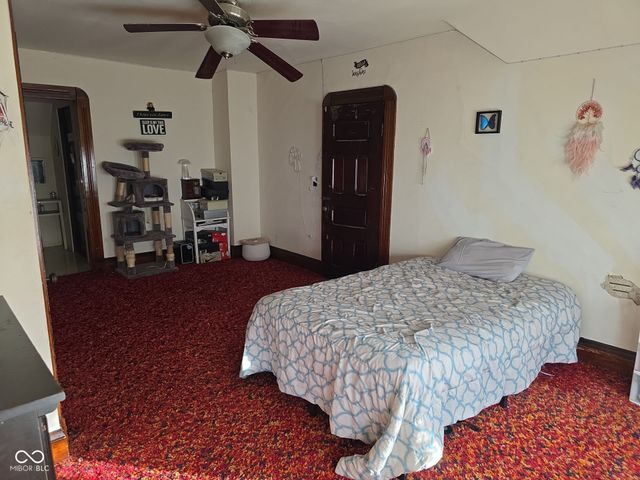 122 W 5th Street, Rushville, IN 46173