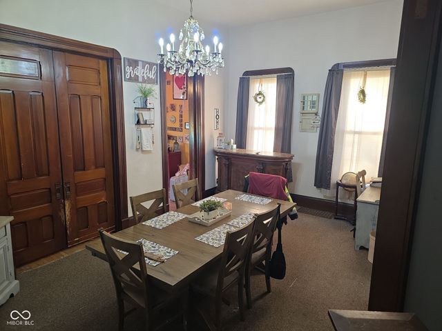 122 W 5th Street, Rushville, IN 46173